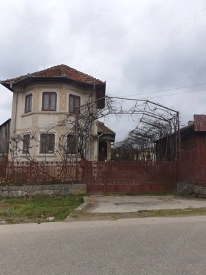 Vand,Inchiriez,Schimb,Casa in Berevoesti Arges