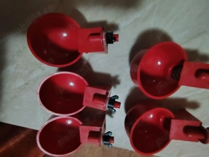 adăpătoare automata păsări  - imagine 4