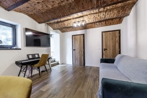 Apartament tip casa, cu gradina proprie, in zona centrala a Aradului - imagine 10