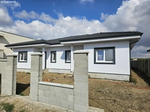 Vănd 1 2 duplex in Mosnita Veche - imagine 4