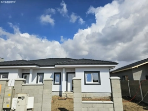 Vănd 1 2 duplex in Mosnita Veche - imagine 3