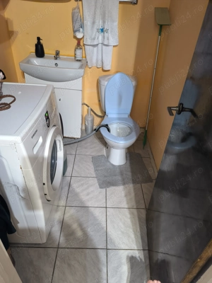 Vand apartament cu 3 camere in Racadau - imagine 4