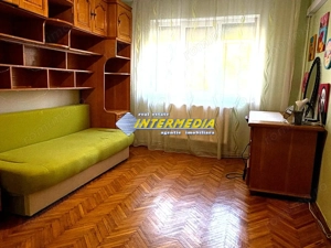 Inchiriere CETATE Apartament 3 camere deco 2 Bai Balcon parcare mobilat complet - imagine 2