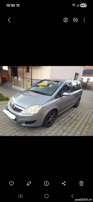 Vând Opel Zafira 