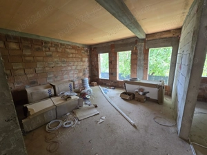 Casa plan parter și beci Barnova  - imagine 2