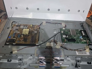 Dezmembrez tv Philips 32pfh4309 - imagine 4