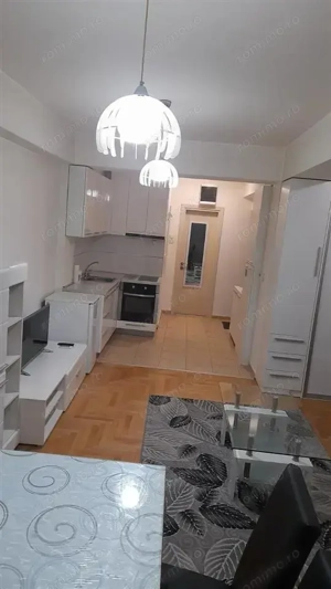 Garsoniera de inchiriat zona Obor