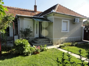 Casa renovata in Galsa, locatie foarte buna, bransamente la toate utilitatile - imagine 4