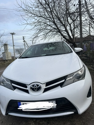 Se vinde Toyota Auris 2015 - imagine 2