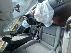 Vw Golf 5 Edition avariat 2.0 TDI BMM 2008 motor perfect functional - imagine 6