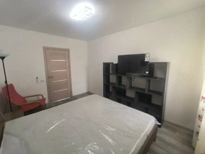 Garsoniera spațios | 1 min Metrou Grozăvești Regie - imagine 4