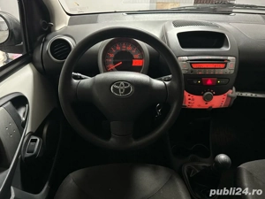 Toyota Aygo 2014 1.0 benzina 65cp euro 5 consum redus stare impecabila - imagine 7
