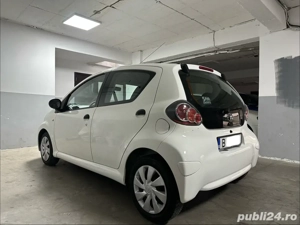 Toyota Aygo 2014 1.0 benzina 65cp euro 5 consum redus stare impecabila - imagine 2
