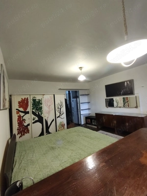 Ofer spre închiriere garsoniera - imagine 2