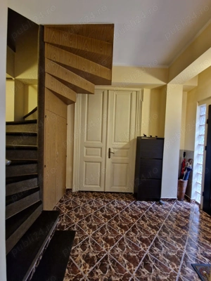 Casa individuala 6 camere persoana fizica zona Unirii  - imagine 3 Casa individuala 6 camere persoana fizica zona Unirii  - imagine 3