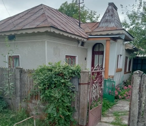 Vând casă la ţară, complet utilată, două locuinţe în curte - imagine 4 Vând casă la ţară, complet utilată, două locuinţe în curte - imagine 4