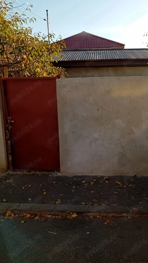 Vânzare imobil curte