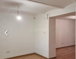 3 cam - zona Podgoria - imagine 2