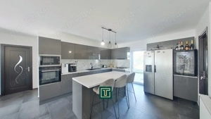 Casă nouă mobilată modern, la cheie, cu 5 camere, cu panouri fotovoltaice, în Vinga - imagine 16