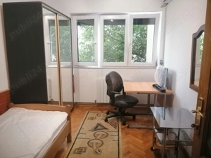 Închiriez apartament 4 camere decomandat, ultracentral, complet mobilat si dotat - imagine 4