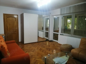 Închiriez apartament 4 camere decomandat, ultracentral, complet mobilat si dotat