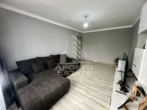 Apartament 3 camere,centrala proprie, recent renovat,zona Aradului
