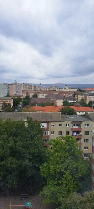 Proprietar inchiriez în cetate aparatament 2 camere - imagine 8