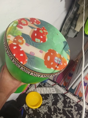 Vând tarabana noua nefolosita de 1 luna