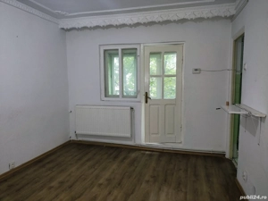 Vand garsonieră in zona Crucea Garii
