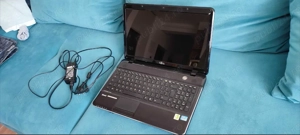 Laptop Fujitsu Lifebook A  procesor Intel i3 sau SCHIMB