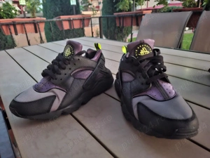 Nike Air Huarake nr.42 - Adidasi - Sneakers