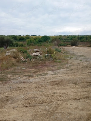 Teren de vânzare 1000mp2 zona Ciurea langa fabrica de sifoane detalii la tel - imagine 4