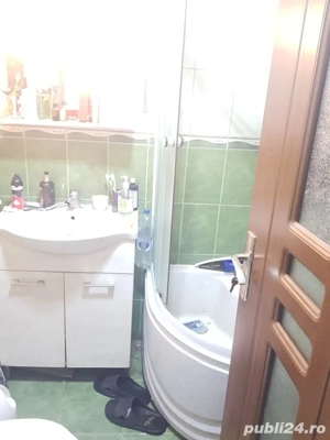 Vand apartament 2 camere, partier - imagine 2