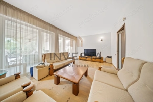 Vila ideala pentru locuința, clinica sau birouri! - imagine 7