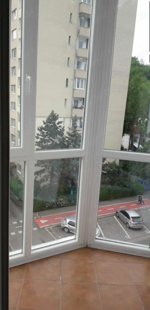 Apartament cu 2 camere decomandate de închiriat 