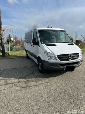 Mercedes Benz Sprinter 313 220 CDI 163Cp 2012 Euro5 cu 8+1 locuri - imagine 2