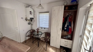 Vand doua case la Voivodeni