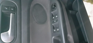 VW golf 5plus 1,9 tdi.Este ÎNMATRICULATĂ în ro.  - imagine 12