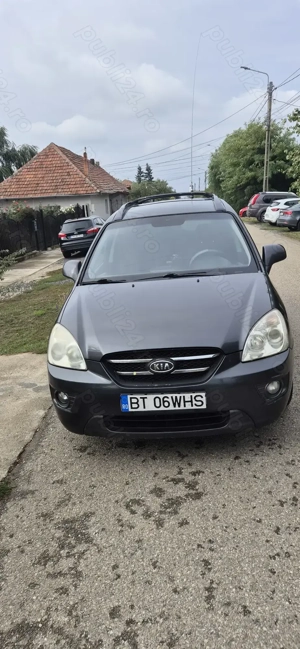 Kia Carens  - imagine 5
