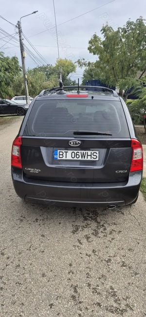 Kia Carens  - imagine 8