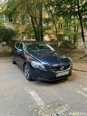 volvo v40  - imagine 5