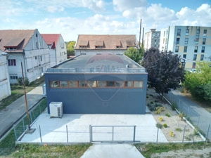 Spațiu comercial/hală in zona Freidorf lângă drumul principal