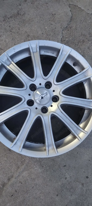 De Vanzare pret bun 4 bucati  sau schimb cu jante 215r17 - imagine 3