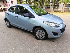 Mazda2, 2011,1.3benzină - imagine 5