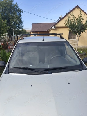 Vând Dacia Logan 