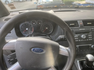 Vand Ford Focus CMax - imagine 7 Vand Ford Focus CMax - imagine 7