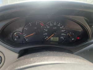 Vand Ford Focus 1.8 tddi 2004 - imagine 2