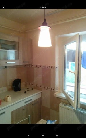 Închiriez apartament.2 camere,decomandat - imagine 6