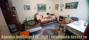 Casă cu 3 camere și 450mp, casă bătrânească, pe strada Plugului în Tecuci - imagine 5