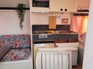 Caravan  polaris 425